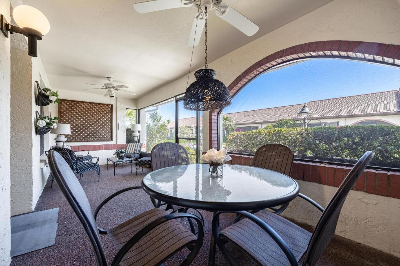Association, Tennis Courts And Pool, Sleeps 4 - Cinnamon Cove Cozy Condo 포트 마이어스 외부 사진